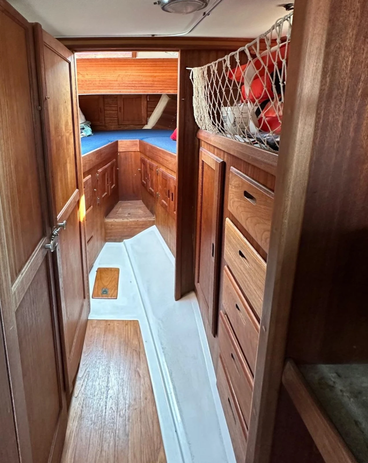 2_1976-westsail-32-sail-782558-20250605123556260-4_XLARGE.jpg